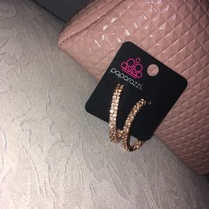 PAPARAZZI! ROSE GOLD HOOPS!💋